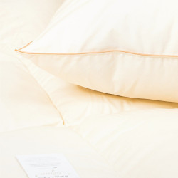 BASIC poduszka puch 70% Różowy 50x60cm - AMZ