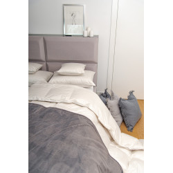 SILVER PRESTIGE poduszka trzykomorowa puch 100% Srebrzysty krem 50x70cm - AMZ